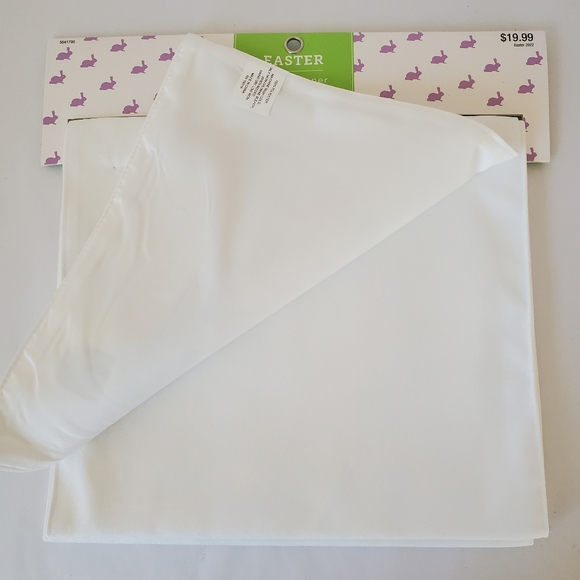 Easter Table Runner - Picture 2 of 5